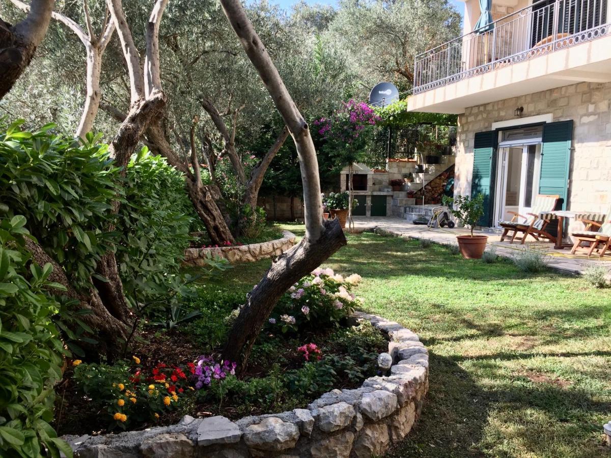 Bay View Apartments Petrovac Exterior photo