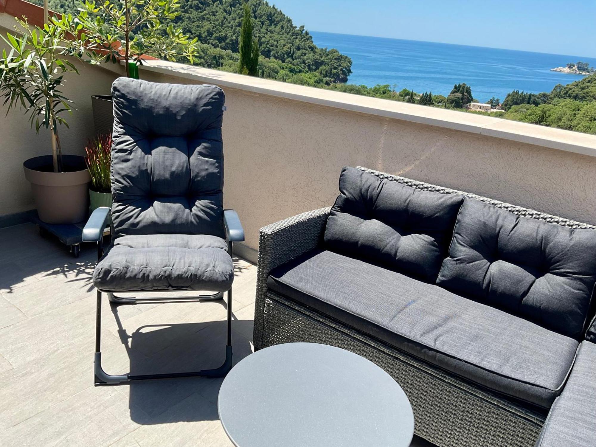 Bay View Apartments Petrovac Exterior photo